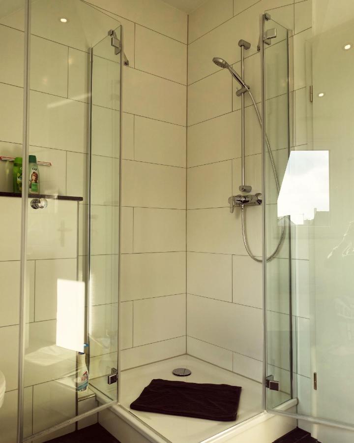 Frankes City Sleep Apartment, 6 Einzelbetten Velbert Esterno foto